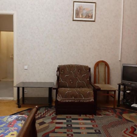 Apartments Near Khreshchatyk-Absolut Киев Экстерьер фото