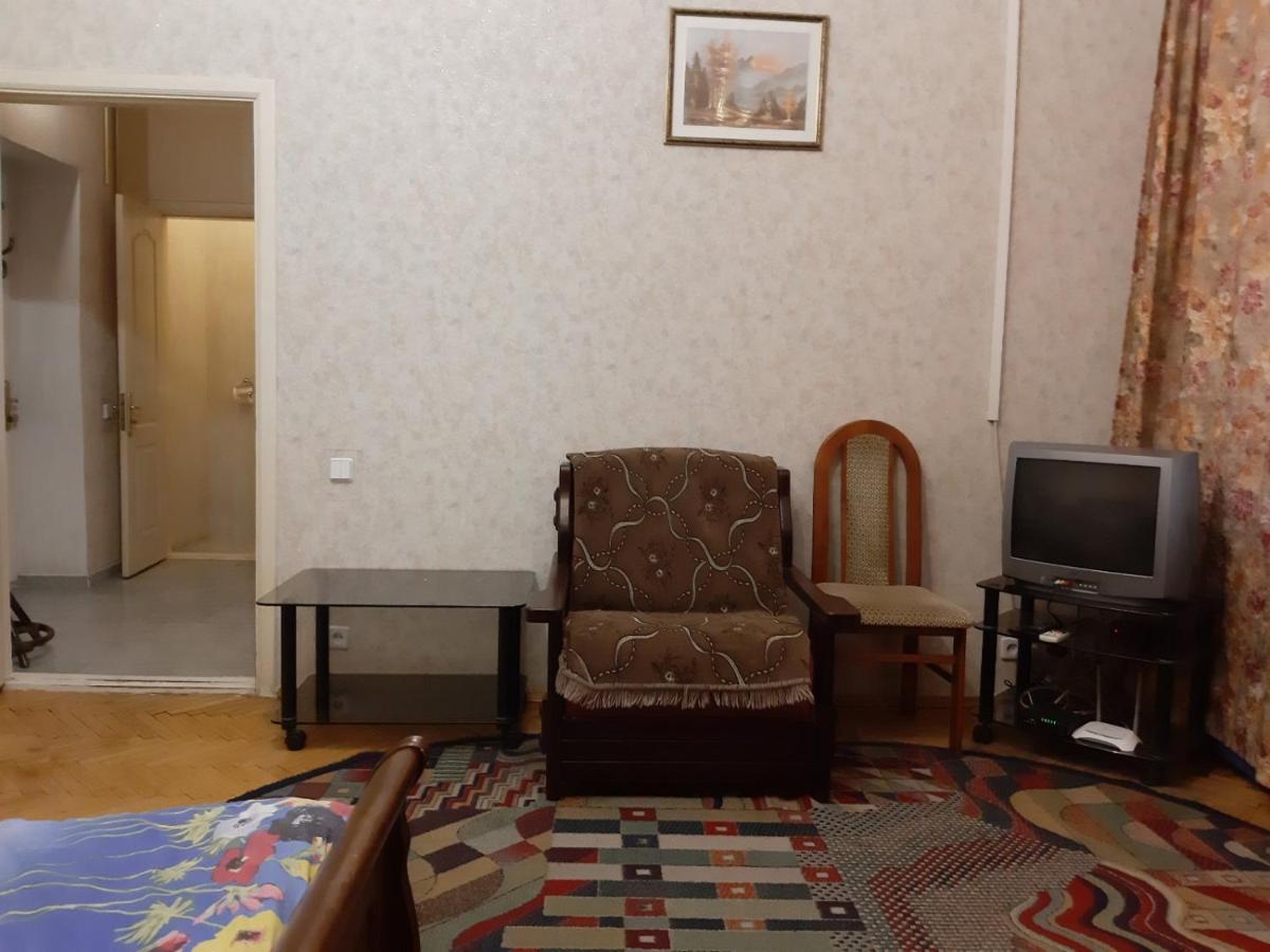 Apartments Near Khreshchatyk-Absolut Киев Экстерьер фото